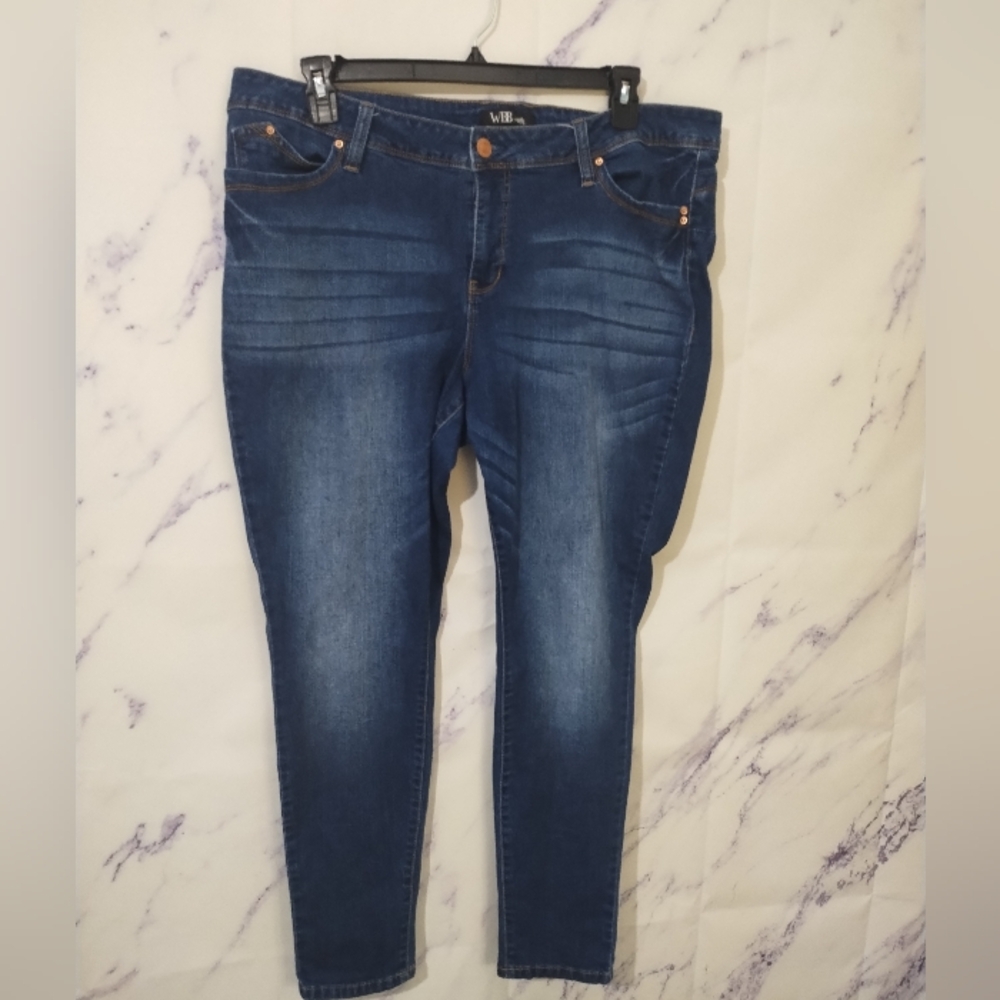 Women's plus size jeans